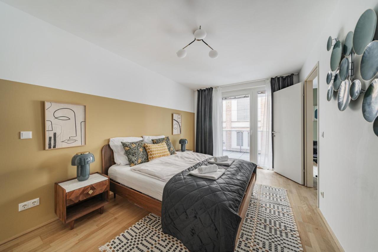Hotel apartamentowy Urbm Pulse